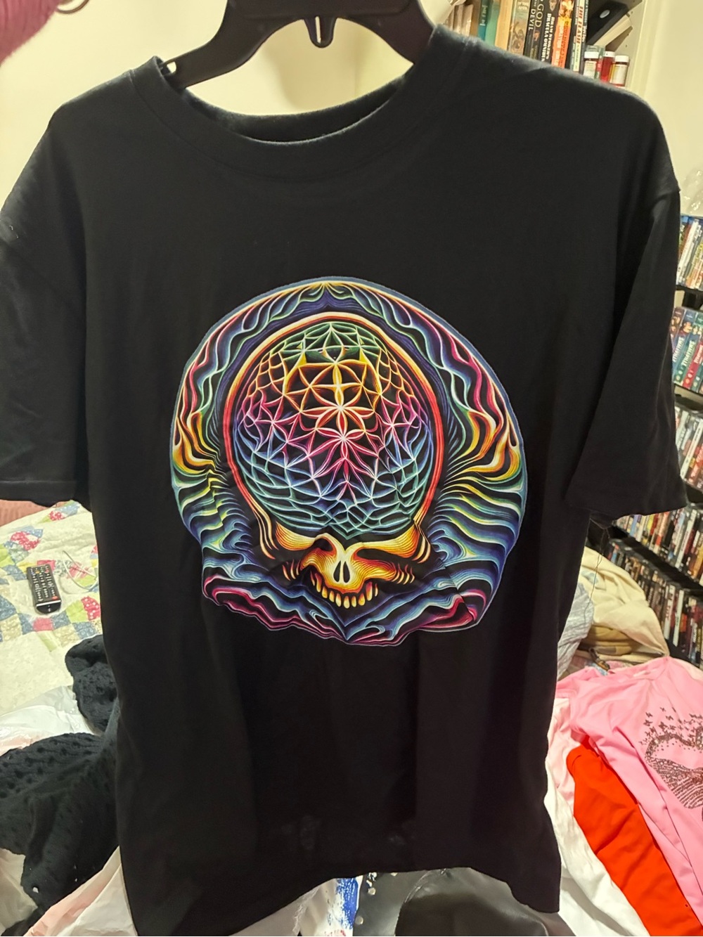 Source Unknown Black Short-Sleeve Tee with Rainbow Psychedelic Skull